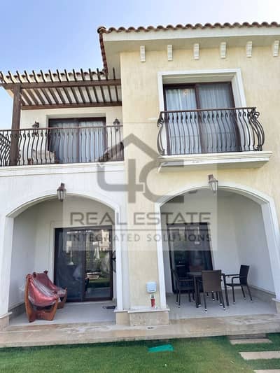 Townhouse for sale, 185 square meters, 3 rooms, view directly on the sea, prime location, with the lowest down payment in the market