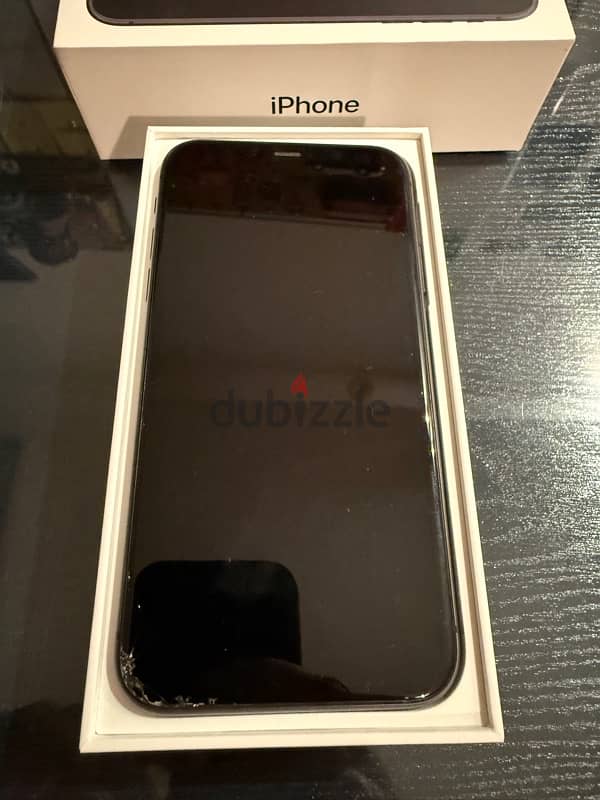 iPhone 11 - 128 GB - black 1