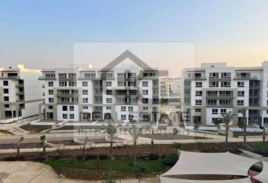 Direct on land scape Apartment with installments for sale in Hyde Park - Under price market 2