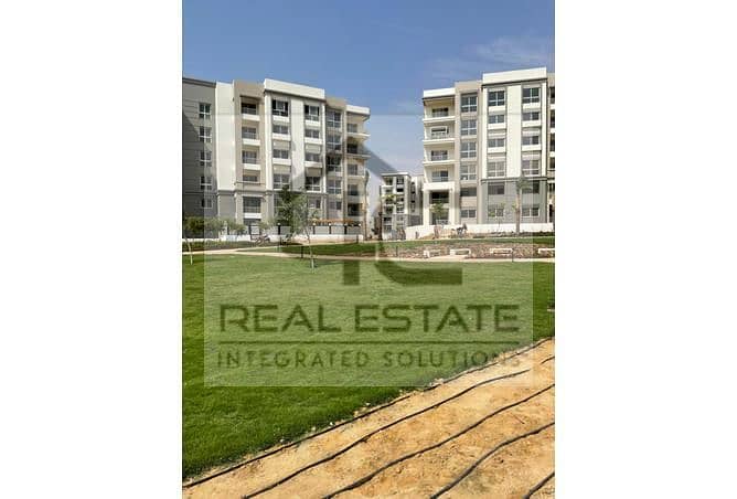 Direct on land scape Apartment with installments for sale in Hyde Park - Under price market 4