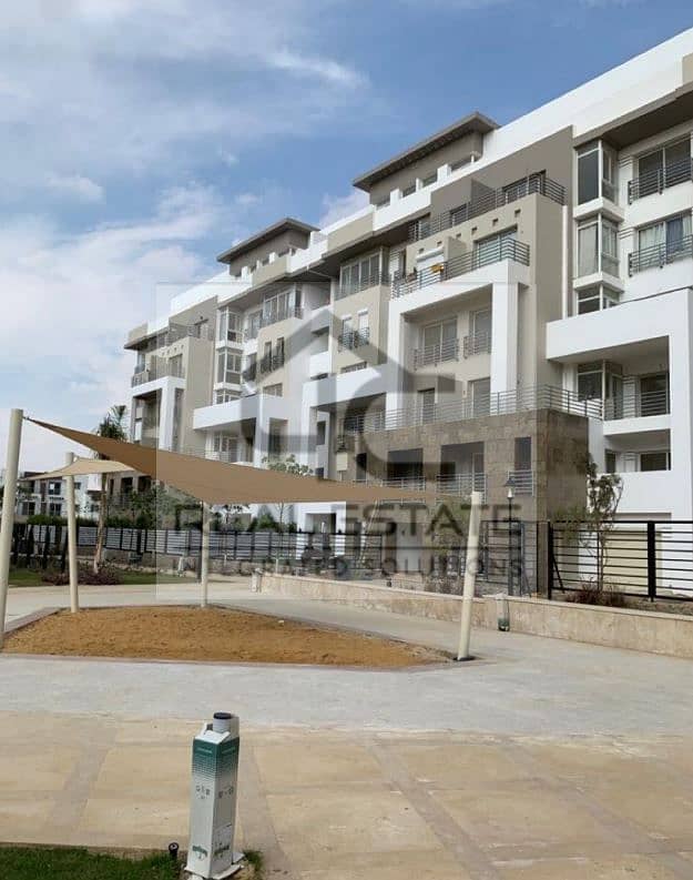 Direct on land scape Apartment with installments for sale in Hyde Park - Under price market 5