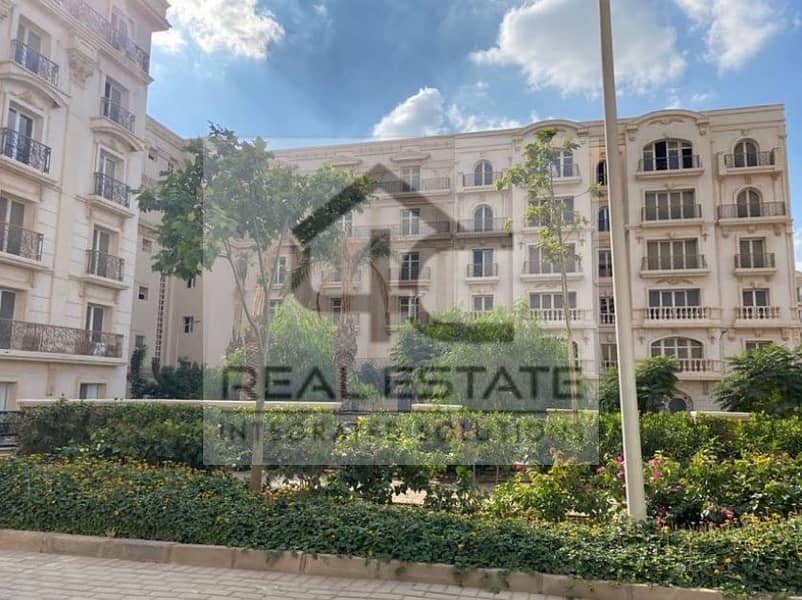 Direct on land scape Apartment with installments for sale in Hyde Park - Under price market 6