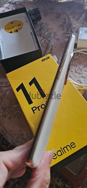 realme 11 pro plus كسر زيرو بدون خدش 2