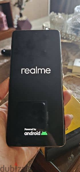 realme 11 pro plus كسر زيرو بدون خدش 4