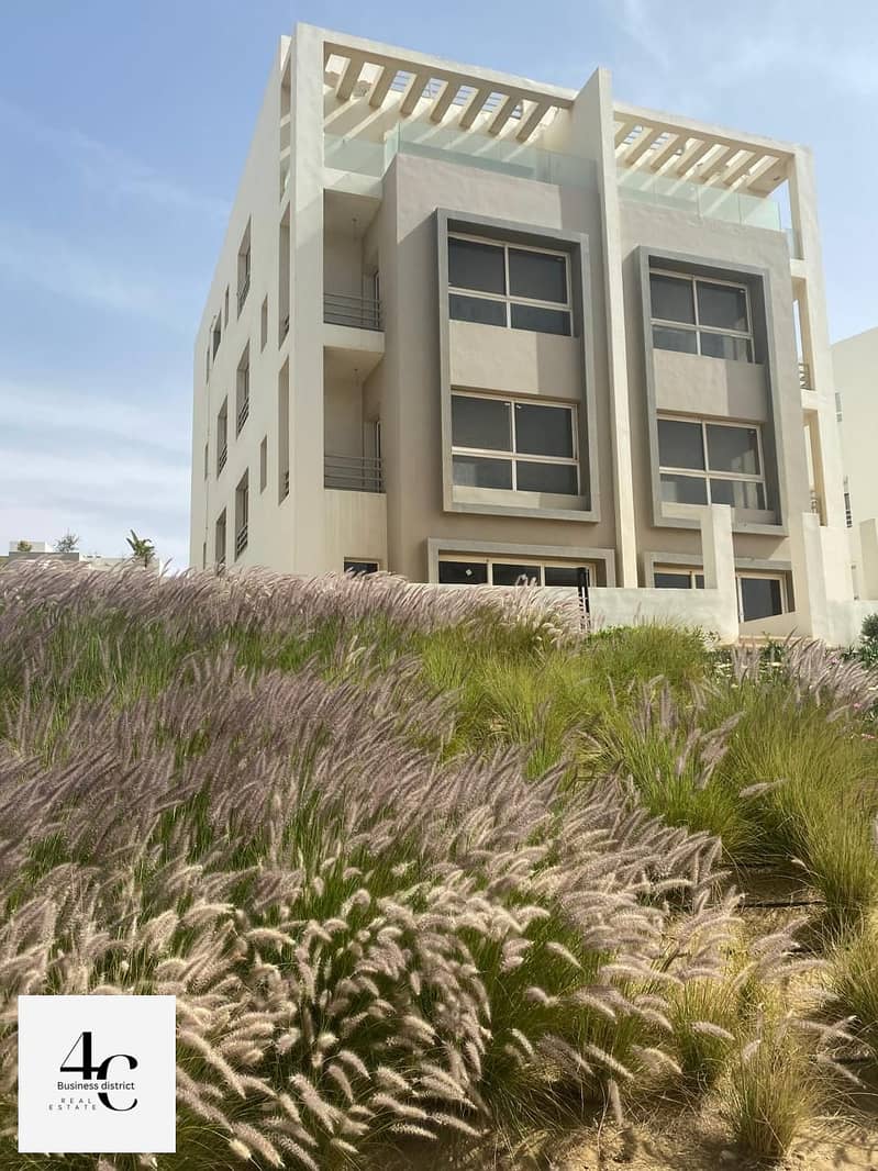 The cheapest price of Duplex 244 m ground with Garden in Hyde Park with installments  open view landscape 3