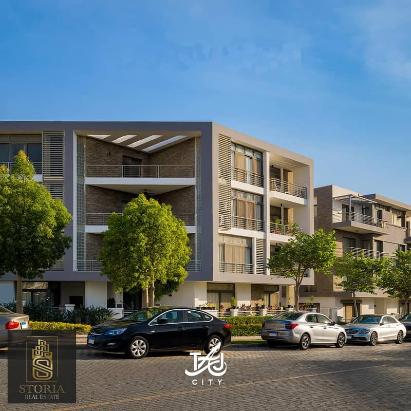 3-room apartment, 166 sqm, directly in front of the airport, priced at 5,900,000 in installments over 3 years without interest 5