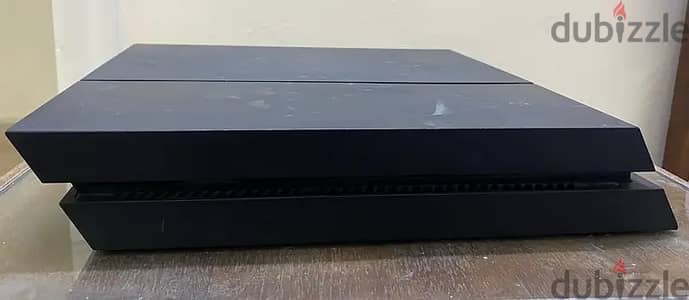 Playstation 4 ps4 fat 500 GB With 1 original controllers