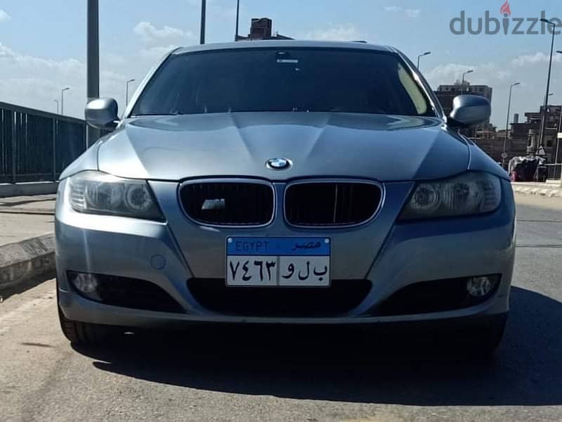 BMW 318i 2009 2