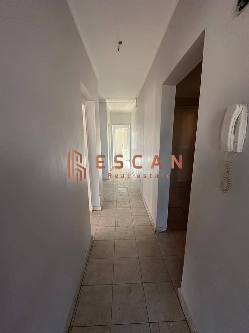 Apartment for rent 196 meters in the fifth phase consisting of 4 rooms 2