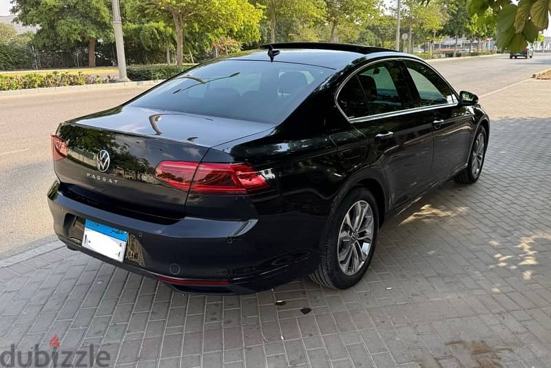 Volkswagen Passat 2022 4