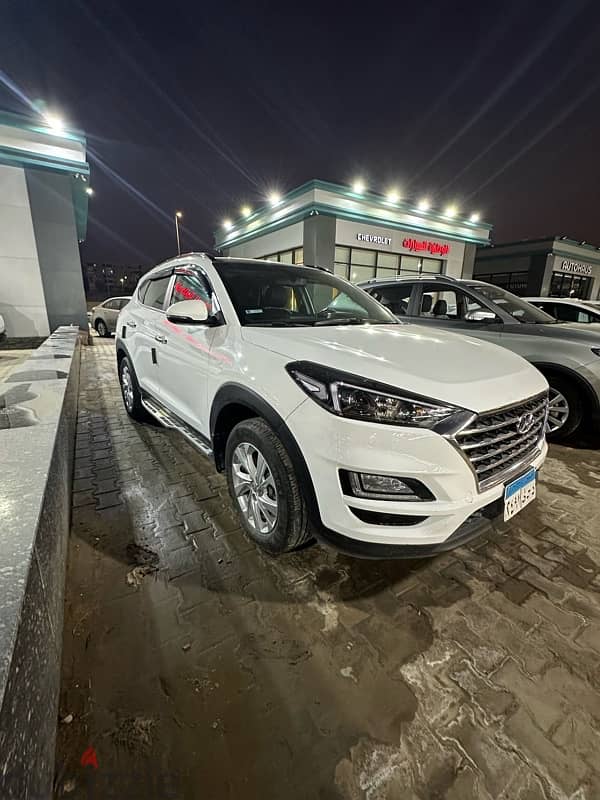 Hyundai Tucson 2021 كاملة اعلي فئة 5