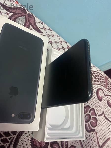 iPhone (8plus)(256gb) 9