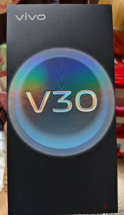 جهاز V30 5g رام 12 250 استعمال اسبوعين