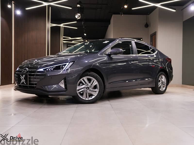 Hyundai Elantra 2025 اعلى فئة استلام فوري 1