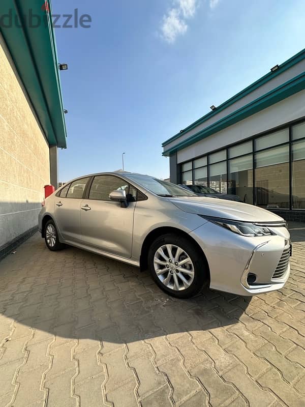 Toyota Corolla 2023جديد 4