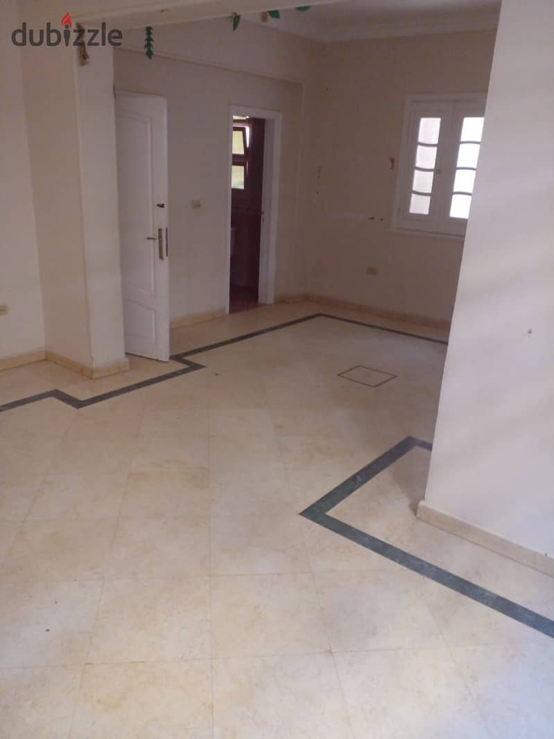 duplex for rent in Yasmine 3, area 400 square meters - ground and first - First Settlement 7