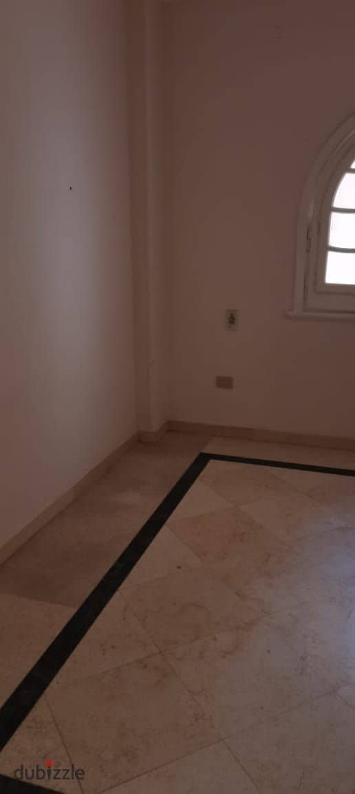 duplex for rent in Yasmine 3, area 400 square meters - ground and first - First Settlement 8