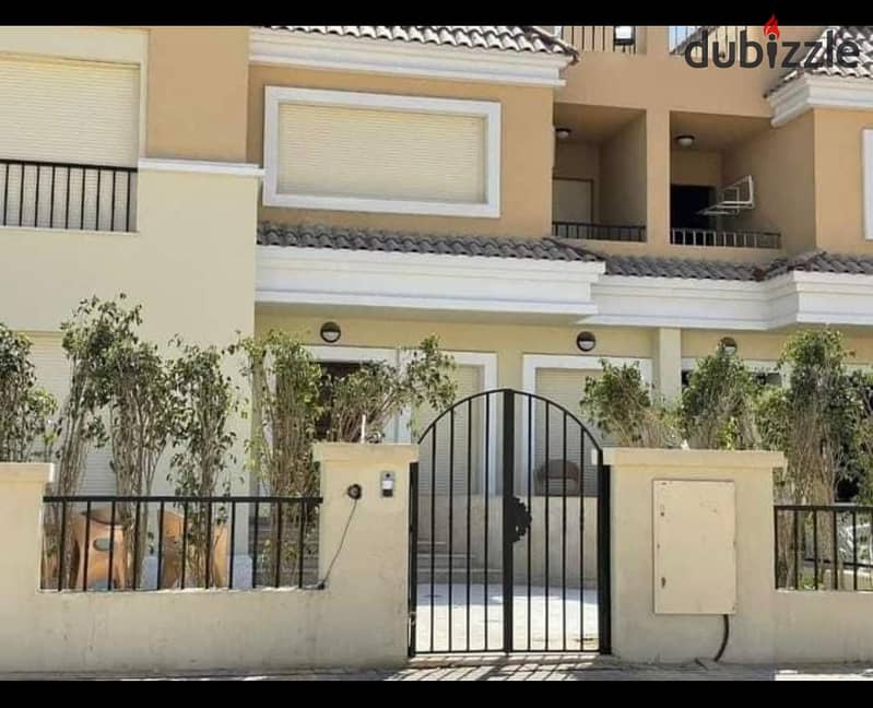 Townhouse Villa for sale in installments in front of Madinaty on Suez Road in Sarai Compound New Cairo 1