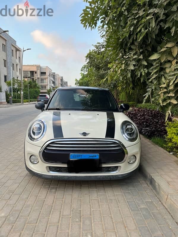 MINI Cooper 2019 1