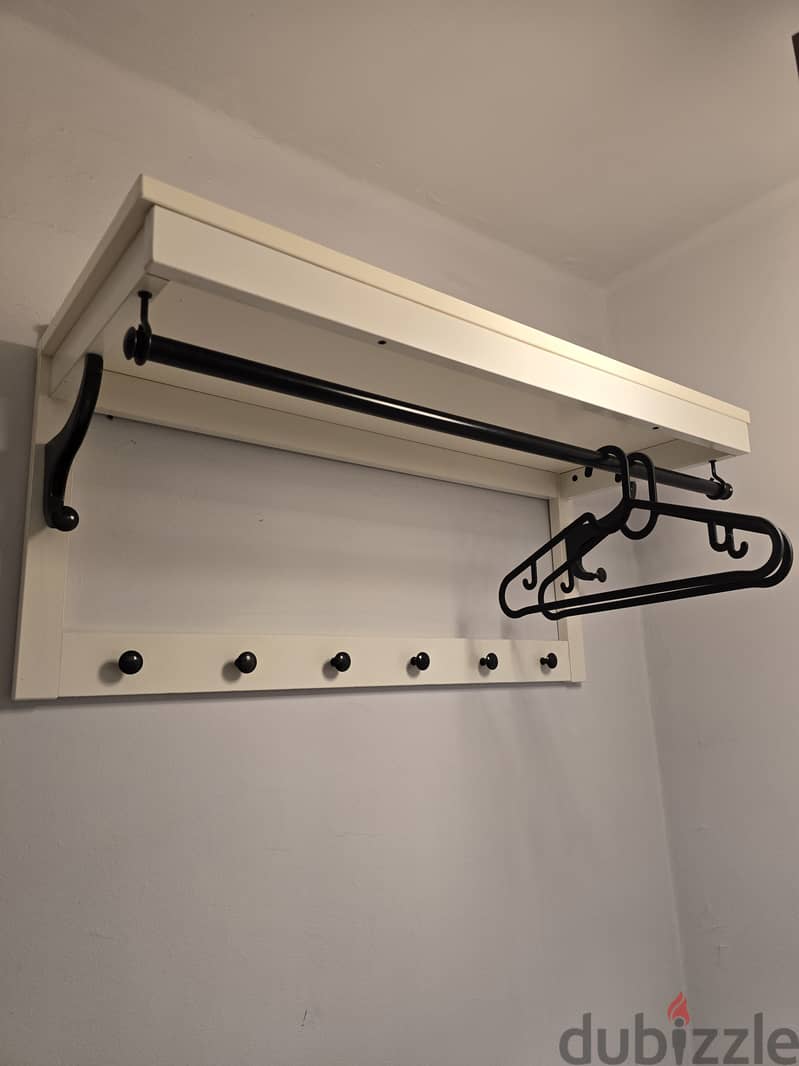 HEMNES IKEA hat and coat rack 3