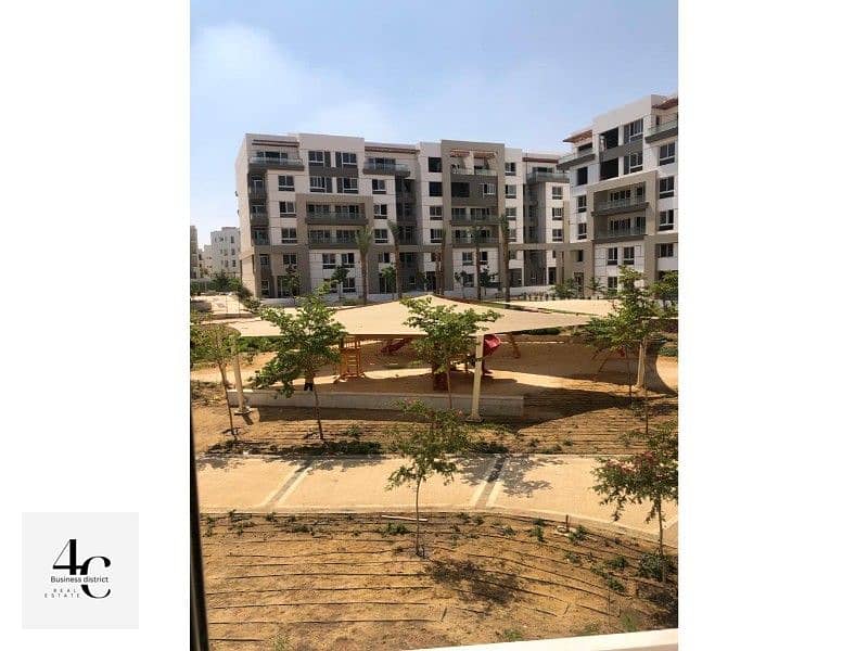 Lowest total duplex 211m garden 61m delivered soon with down payment and installments in best phase in hyde park new cairo 0