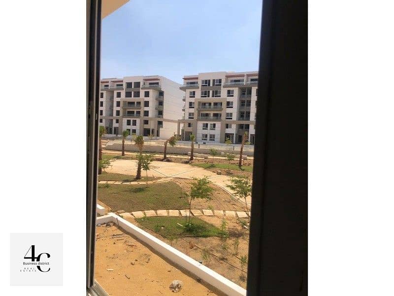 Lowest total duplex 211m garden 61m delivered soon with down payment and installments in best phase in hyde park new cairo 7