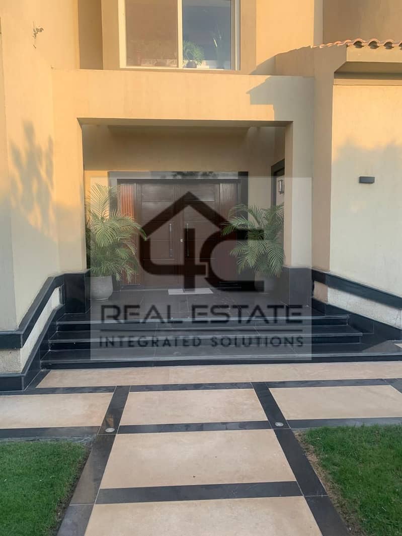 Stand-alone villa, prime location, fully finished, with kitchen and air conditioners, for sale in Palm Hills Compound pk1 5