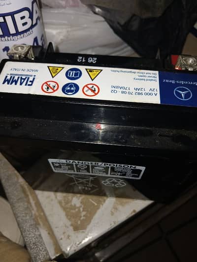 بطاريه مرسيدس12v