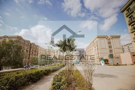 Apartment Ba7ry for sale View land scape club in Hyde Park - Including maintenance and garage club house