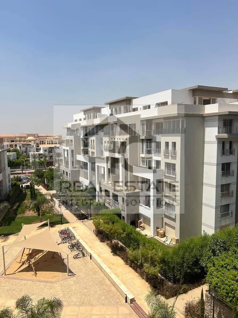 Bahri apartment, receipt after 6 months, with the lowest down payment in the market and complete installments of 2 million and 50 thousand in Hyde Par 10