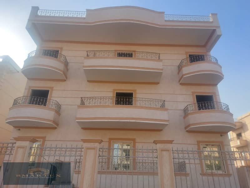 Apartment in the third district, east of the second number from the middle link, sea view, open, distinctive location in front and the rooms overlooki 0