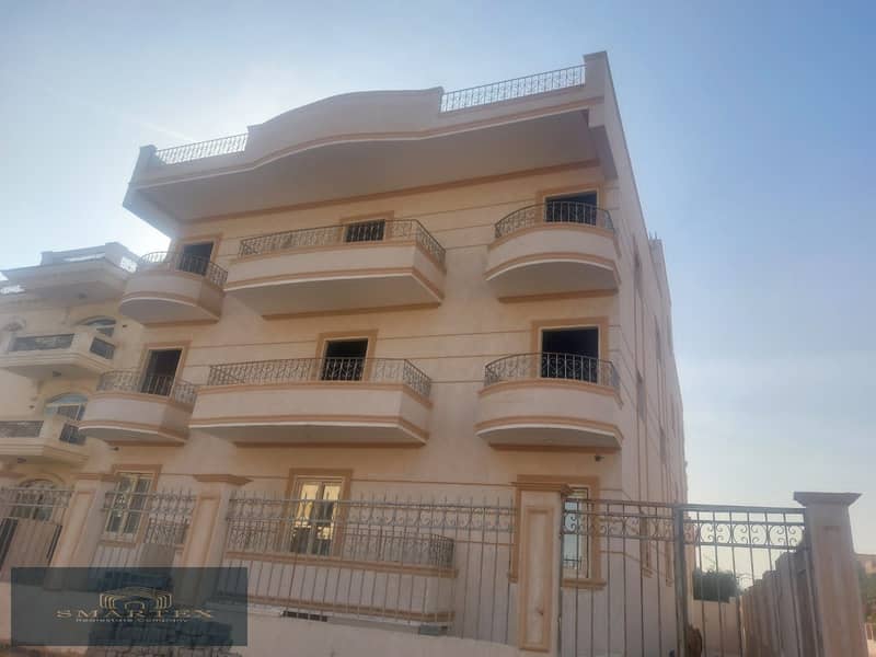 Apartment in the third district, east of the second number from the middle link, sea view, open, distinctive location in front and the rooms overlooki 3