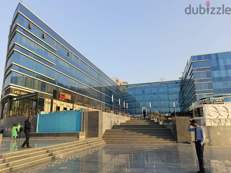 مكتب بيع  فى ترفيوم سكوير Office for sale in Trivium Square 1