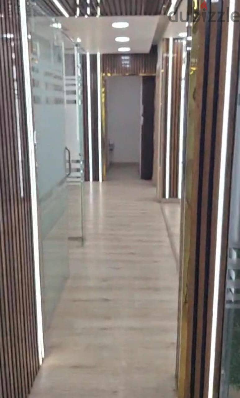 مكتب للبيع بلوكيشن مميز فى ترفيوم سكوير Officr for sale in trivium 4