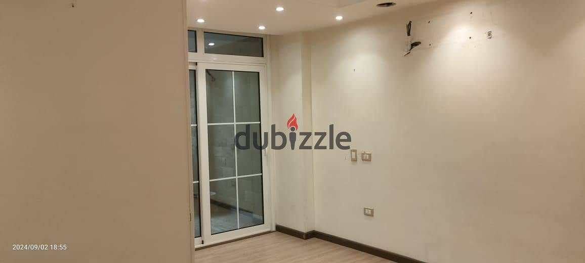 Apartment for sale 185m elmaadi (Maadi Corniche ) 3