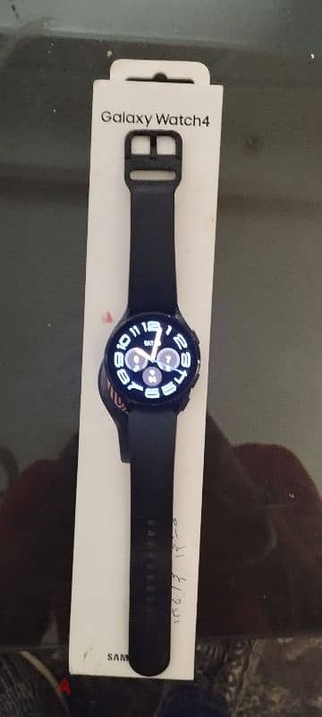 samsung galaxy watch 4 44mm مستعمله حاله جيده 1