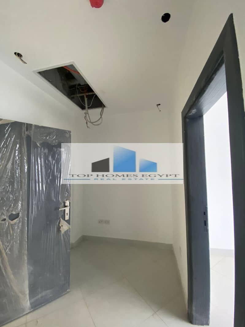 Clinic for Rent 80 SQM finished in Golden Square area - 5th Settlement 4