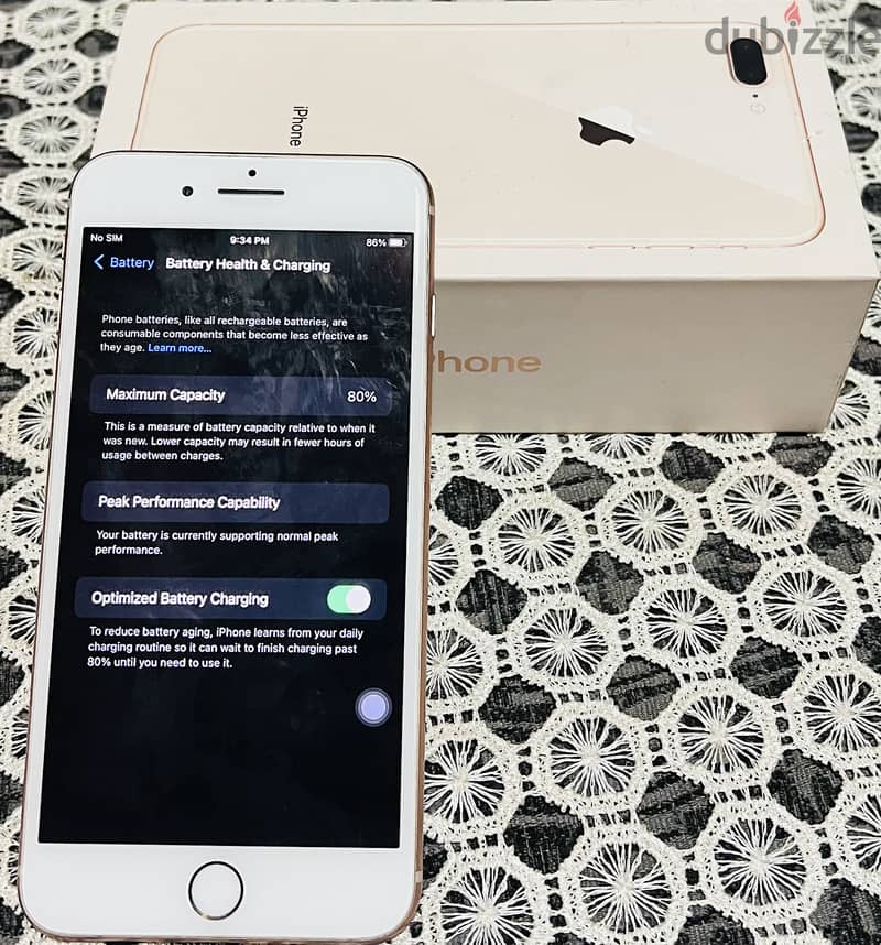 iPhone 8 Plus 64GB ,gold 80% battery 3