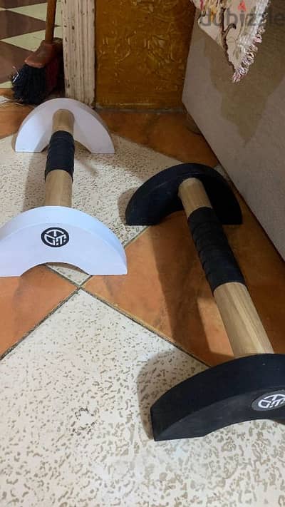 calisthenics equipment