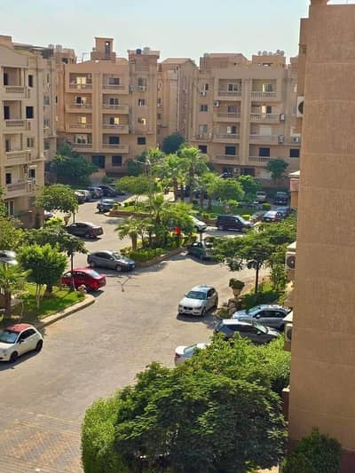 ready to move apartment in new cairo next to water way 1