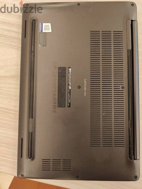 Dell Latitude 7400 3