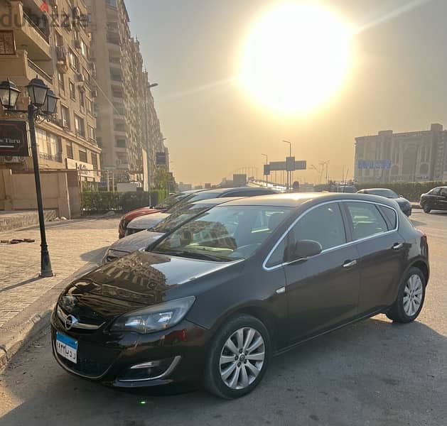 Opel Astra 2013 8