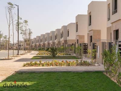 At a special price, a separate villa for sale in Palm Hills, The Crown, a special location, near Sheikh Zayed and New Giza Compound.