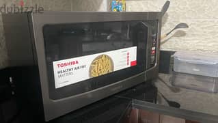 Microwave Toshiba like new 0