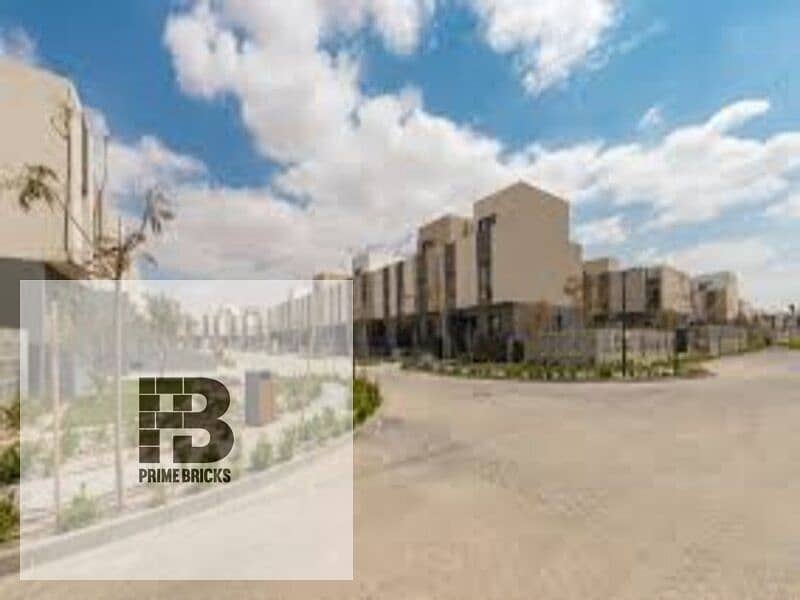 Ready-to-move-in apartments, 160 square meters, fully finished, in Al Burouj Al Shorouk Compound, in front of Madinaty 4