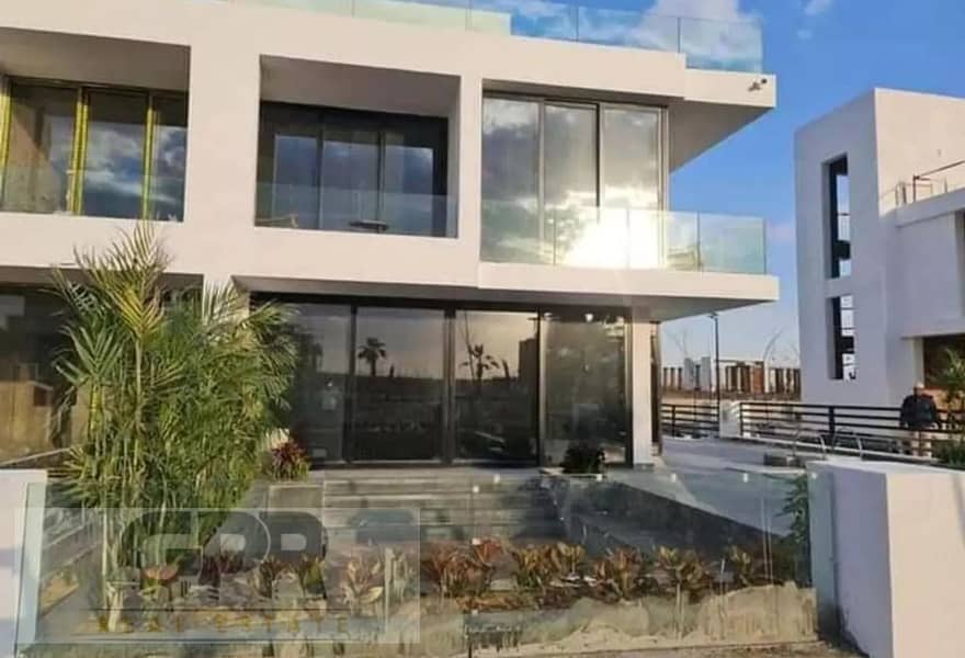 فيلا للبيع استلام فوري بسعر لقطه في كمبوند نيوم بقربه من ميدان جهينة | Villa for sale,Ready to move 2