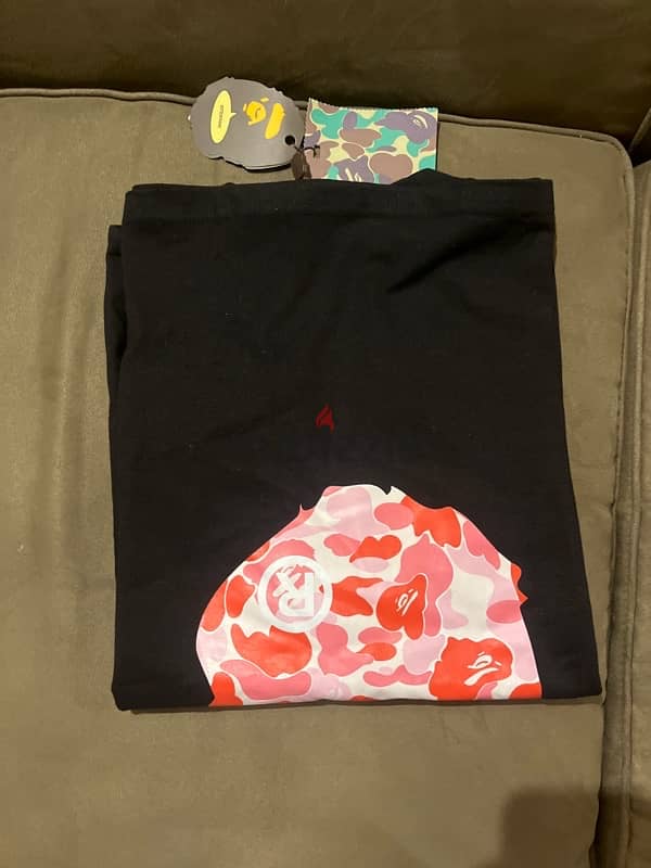 BAPE t shirt black and pink 1