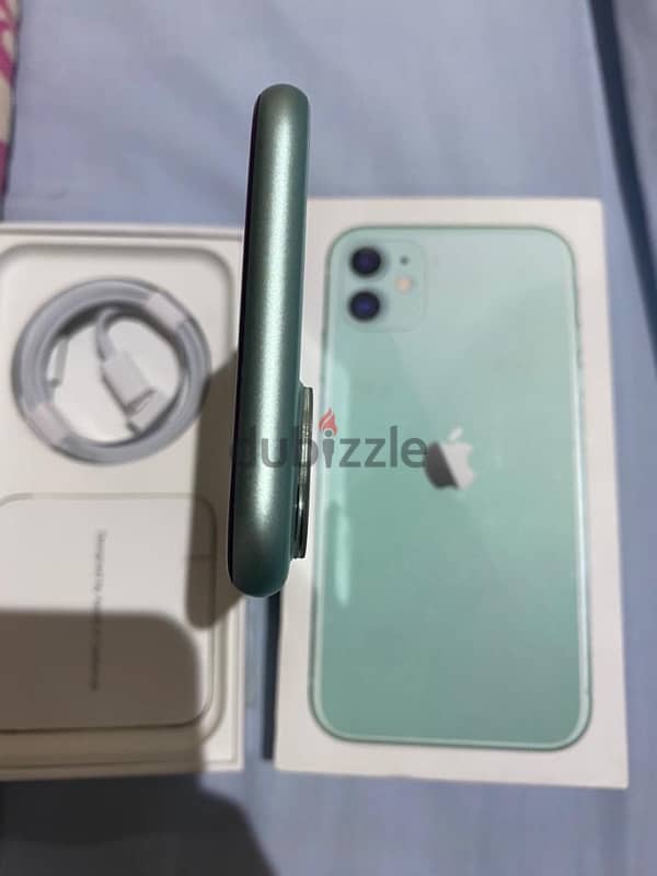 iPhone 11 Mint Green 3