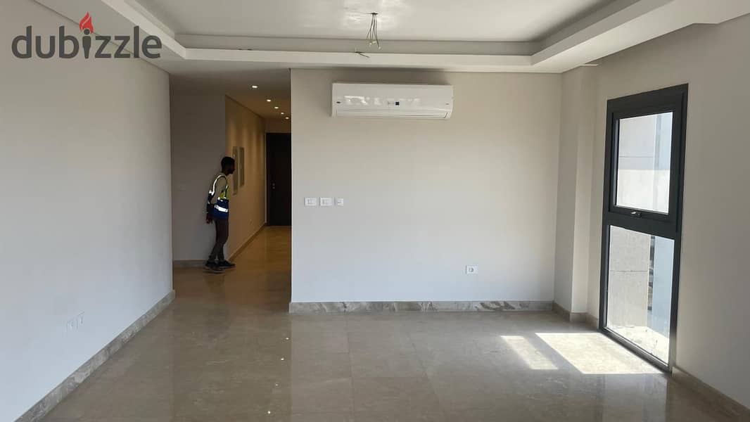 Apartment for rent, 160 sqm, finished, with kitchen and air conditioners, 3 bedrooms, 3 bathrooms, distinctive view, in Zed Compound, Sheikh Zayed, ne 15