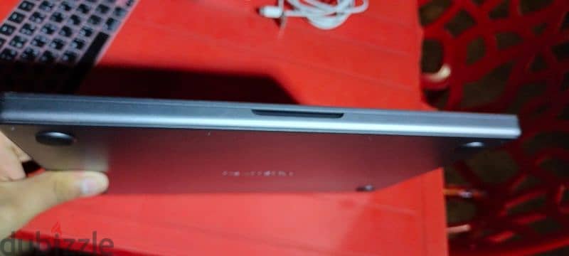 Mac book Pro M1 Pro 14 inch 2021 4